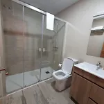 בית הארחה Agora Sayalonga